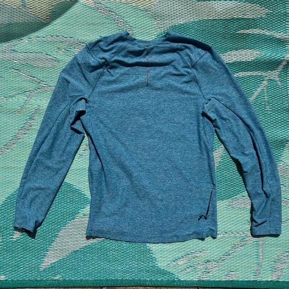 Lululemon Warm Long-Sleeve Crew - Picture 2 of 8
